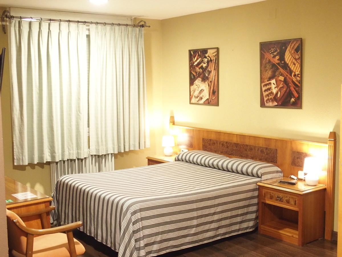 Hotel El Tablazo Villalba de la Sierra Eksteriør bilde